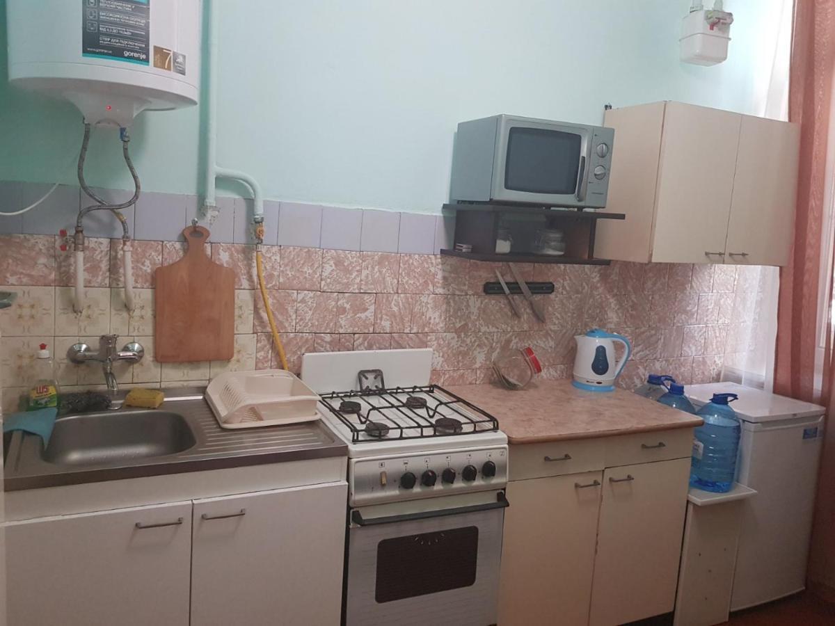 Зручна І Комфортна Квартира Недалеко Від Вокзалу І Центру Міста Lvov Exteriér fotografie