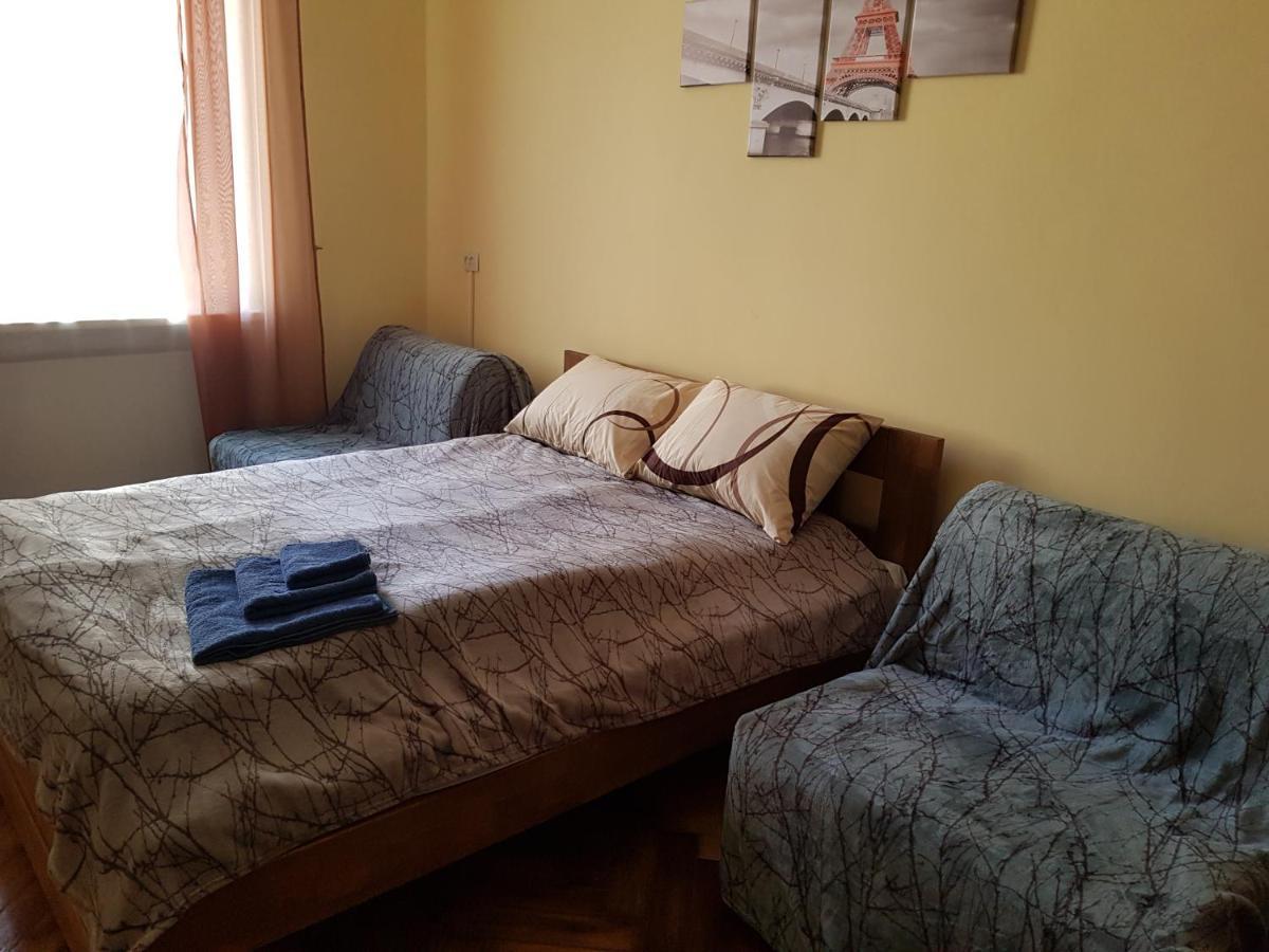 Зручна І Комфортна Квартира Недалеко Від Вокзалу І Центру Міста Lvov Exteriér fotografie